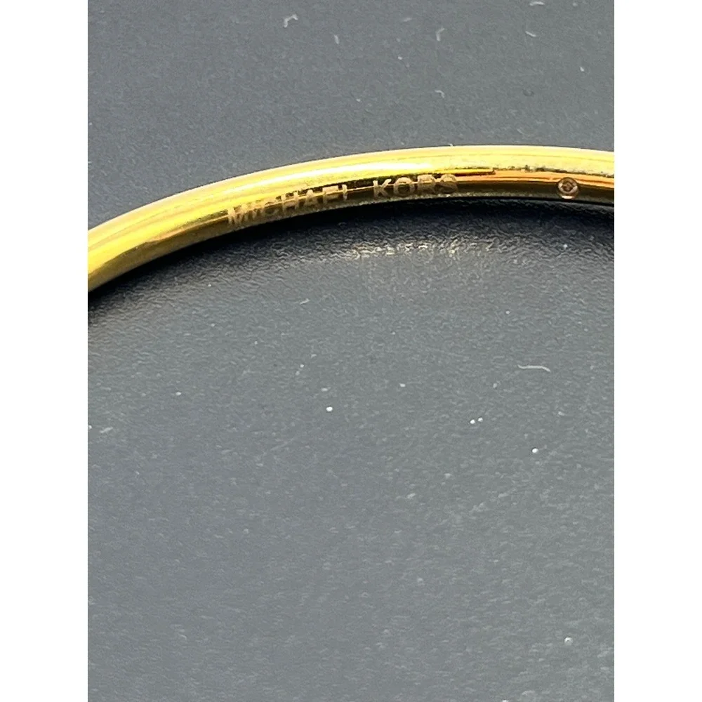 Michael Kors Brilliance Crystal Pavé Knot Hinge Bangle Bracelet Model MKJ4191710